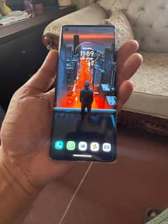 moto edge plus