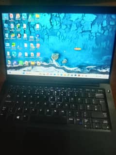 Dell latitude e7390/ core i5 8th gen/ 8GB DDR4 Ram and 238GB nvme Ssd
