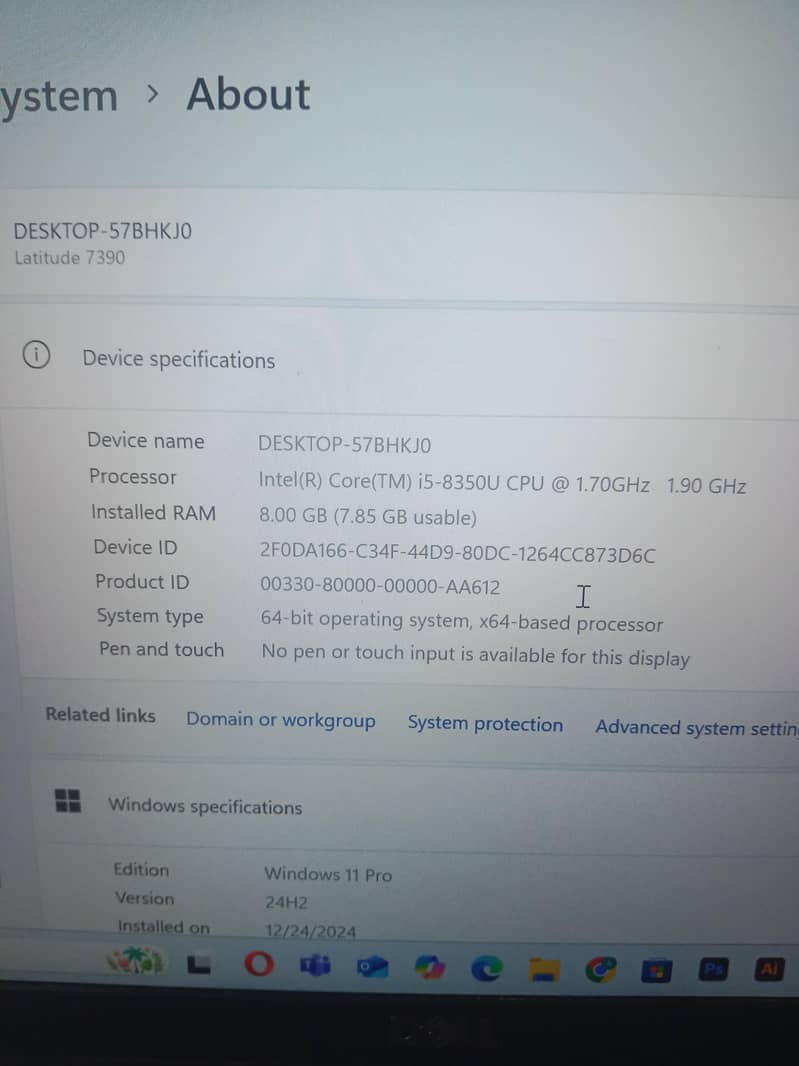 Dell latitude e7390/ core i5 8th gen/ 8GB DDR4 Ram and 238GB nvme Ssd 2