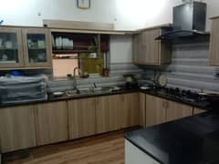 Central Park G block lush conditions house available for rent gas pani bijle available prime location. . .