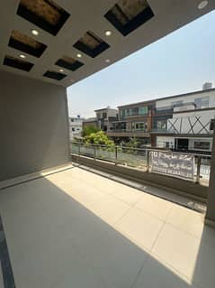 Central Park 10 Marla Upper Portion Available For Rent Gas Available. .