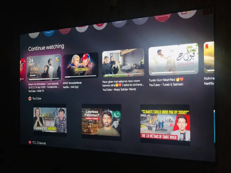 TCL p735 10by10 all ok with box and remote only 4