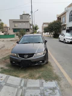 Good Condition Honda Accord 2004 Model