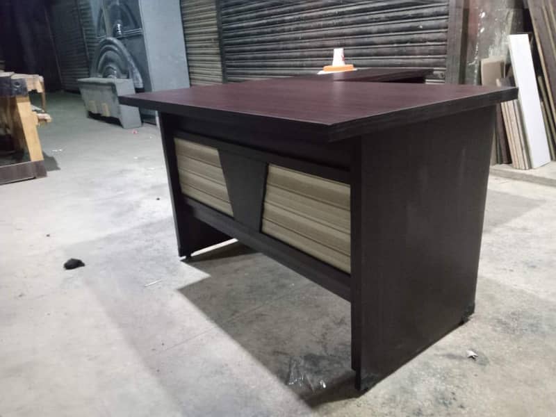 office table / workstation / conference table / study table / Tables 7