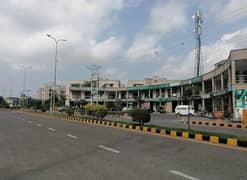 A Flat Of 5 Marla In Lahore