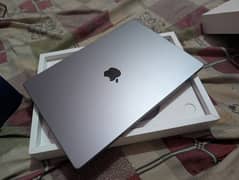 MacBook Pro M1 Max 16" – Mint Condition – 104 Battery Cycles