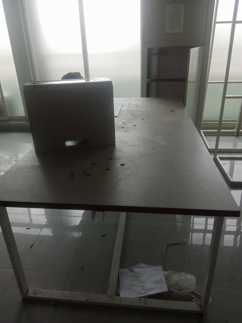 Tables and Sound proof Table boxes 2
