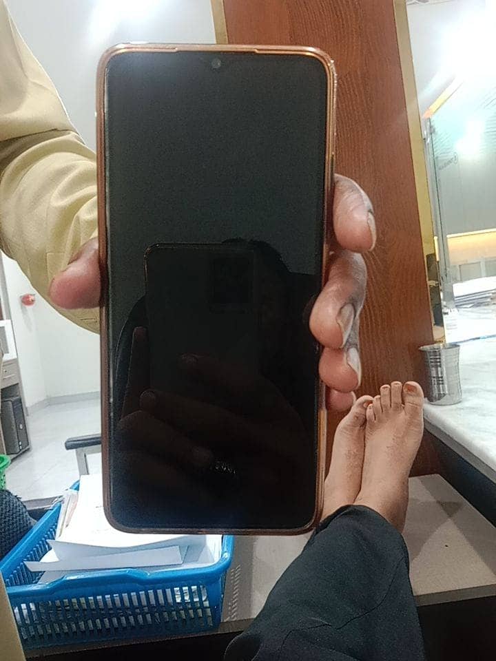 Techno spark10c sachless condition 1