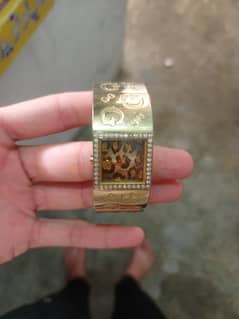 GG fashion watch gold style