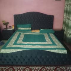 bed set with side tables and dressing plus metrus