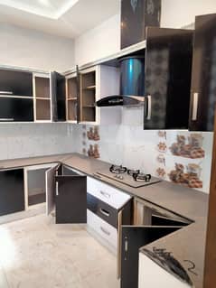 10 MARLA BARND NEW GROUND FLOOR PORTION FOR RENT IN JUBIEEL TOWN