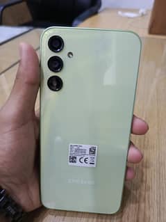 8 128 gb