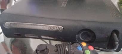 X-box 360 with controller (message in chat)