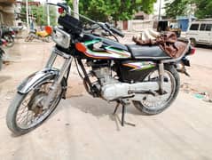honda CG 125 model 2015 Karachi registration