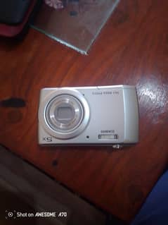 digital camera