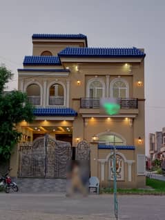 Formanities Housing Scheme - Block LL 5 Marla House Up For sale