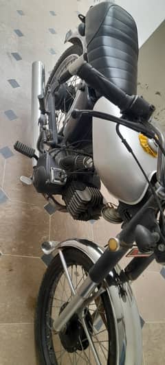 Yamaha Royale YB 100 1982