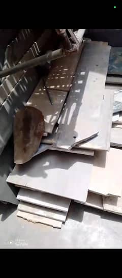 use tiles for sale 2 gari ka mal hay sirf  80000 ma day raha hon