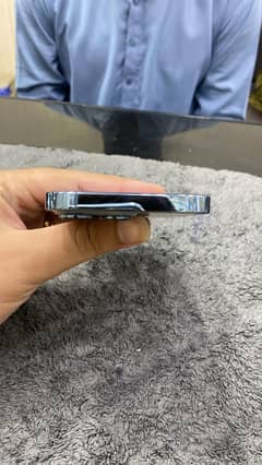 iphone 13pro. 512gb . 10/10 condition All okay koi fault ni ha.