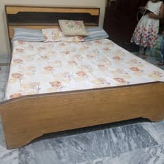 solid wood bed condition is very good