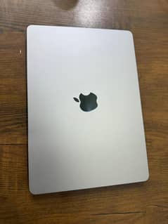 Macbook Air m2 10/10 condition 100% battery