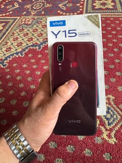 vivo y15