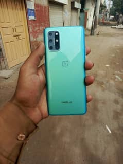 one Plus 8T