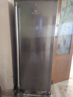 dawlance deep freezer