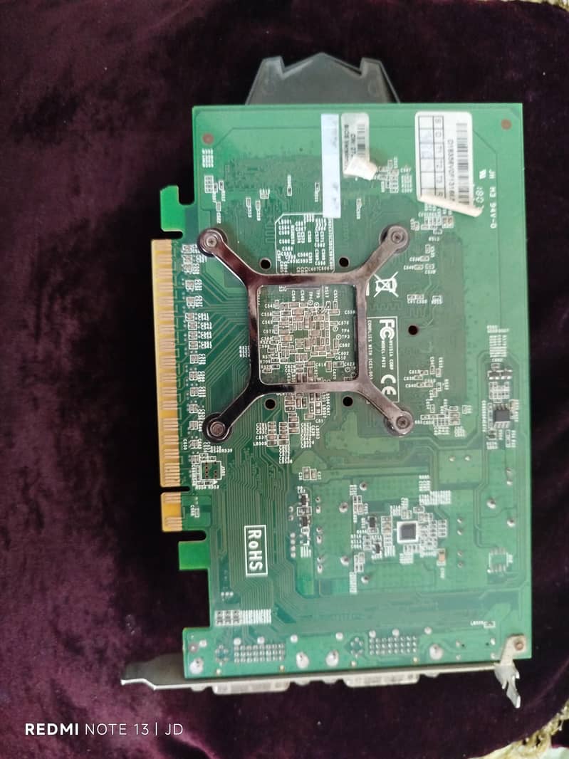 GT 730 4 GB DDR3  | NVIDIA | 2