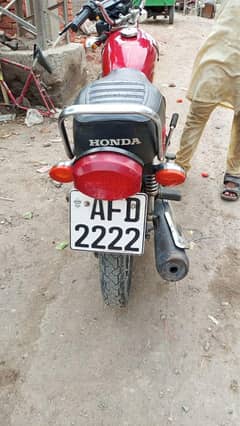 2021 model 125 golde nmbr 2222