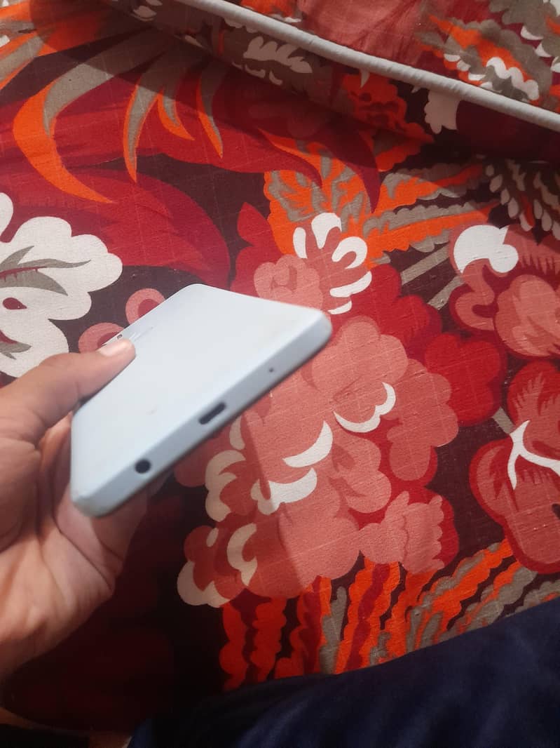 redmi A1+ 2 32 memory good condition 10 by 10  condition 1