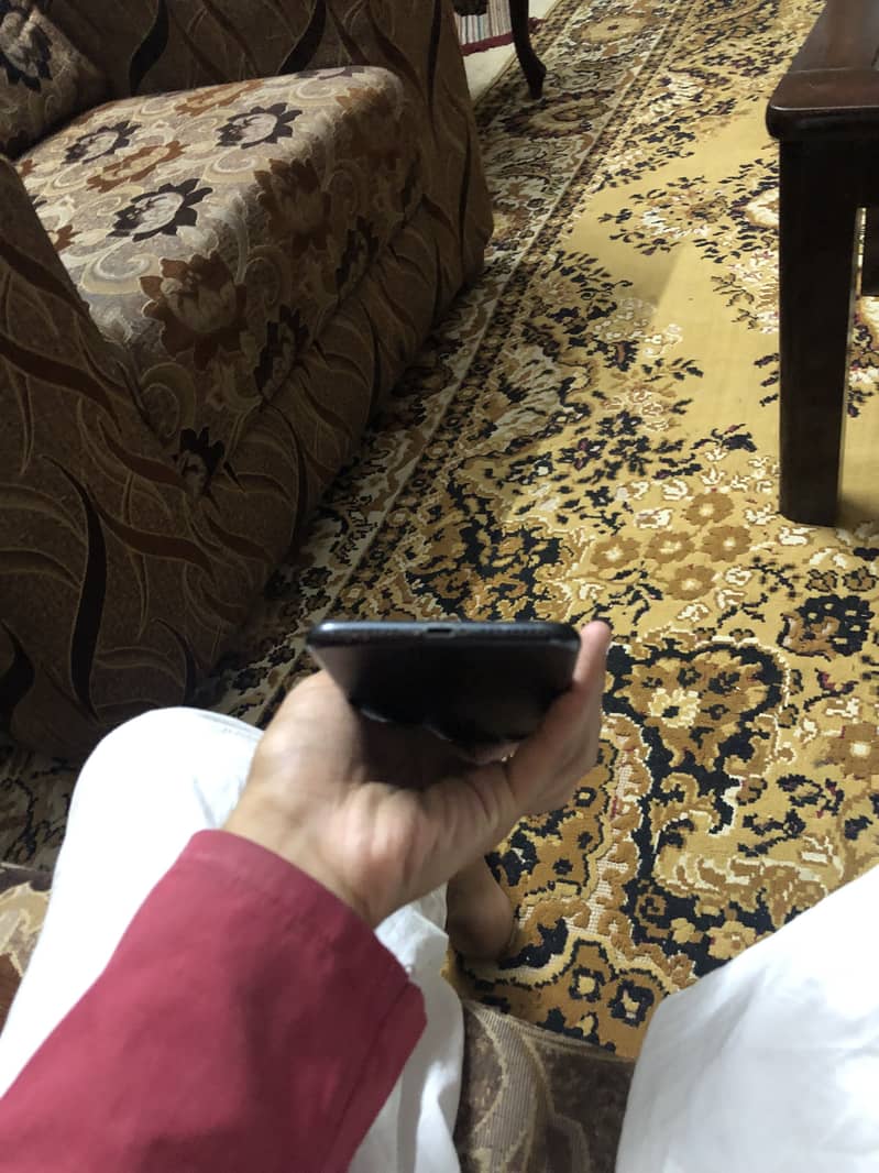 Iphone 7plus pta proved bypass 128gb and all ok read my add 1
