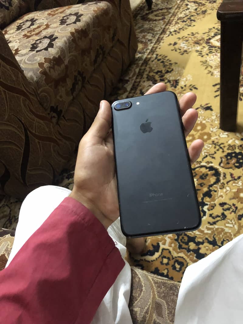 Iphone 7plus pta proved bypass 128gb and all ok read my add 2