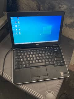Dell E7240 laptop