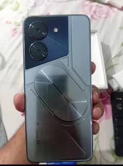 tecno pova 5 pro 5g 8+8/256 GB with box and 68 Watt super fast changer