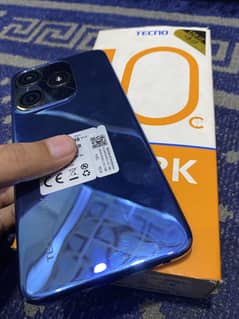 Tecno Spark 10c 4/128 with box