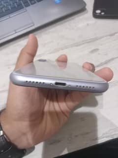 Iphone 11 64 Gb jv