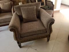 WE DEAL IN ALL KIND OF SOFA POSHISH BED POSHISH AND CHAIRS POSHISH