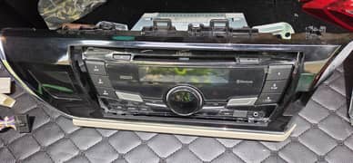 Toyota Corolla Gli 2016 genuine Stereo