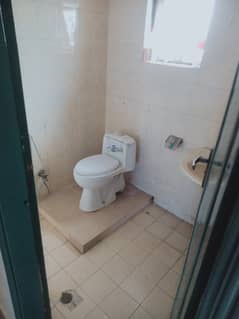 Mumty for rent in G 11/1 only lady