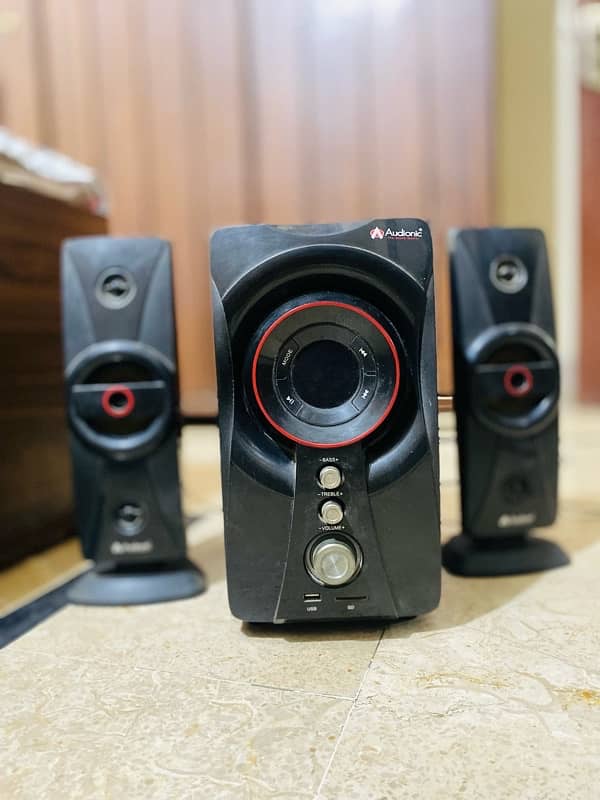 good condition Bluetooth speaker audionic  good condition 2