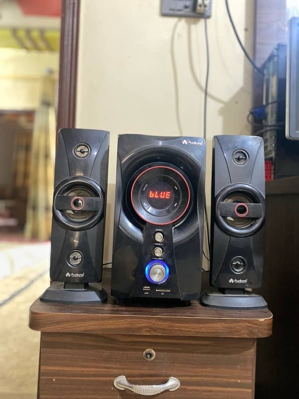 good condition Bluetooth speaker audionic  good condition 4