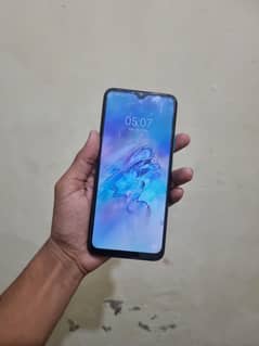 Infinix hot 9 play 4/64 dual sim good battery backup only mobile