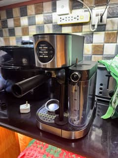 Westpoint Coffee Maker With Built In Frother