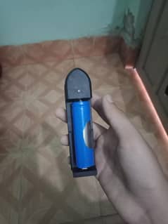only lithium battery charger universal  charge any battiries sells