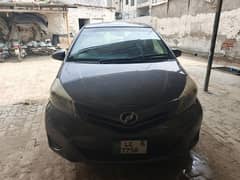 Toyota Vitz 2012
