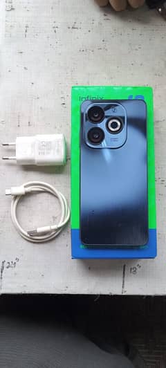infinix Smart 8 pro  4+4 128