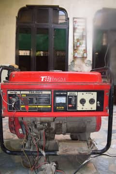 5kV (220 V) Power Generator, Gas/Bettery/Petrol, Running Condition