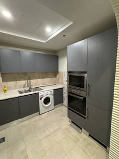 Centarous 1bed apartment available on rent for perday and weekly basis