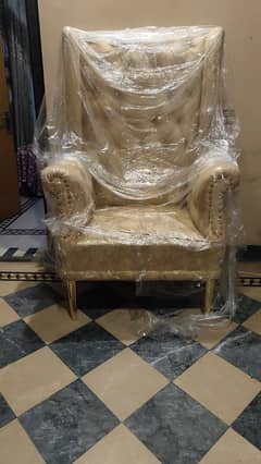 Brand New Giant Comfort Chair - Ultimate Relaxation Experience!